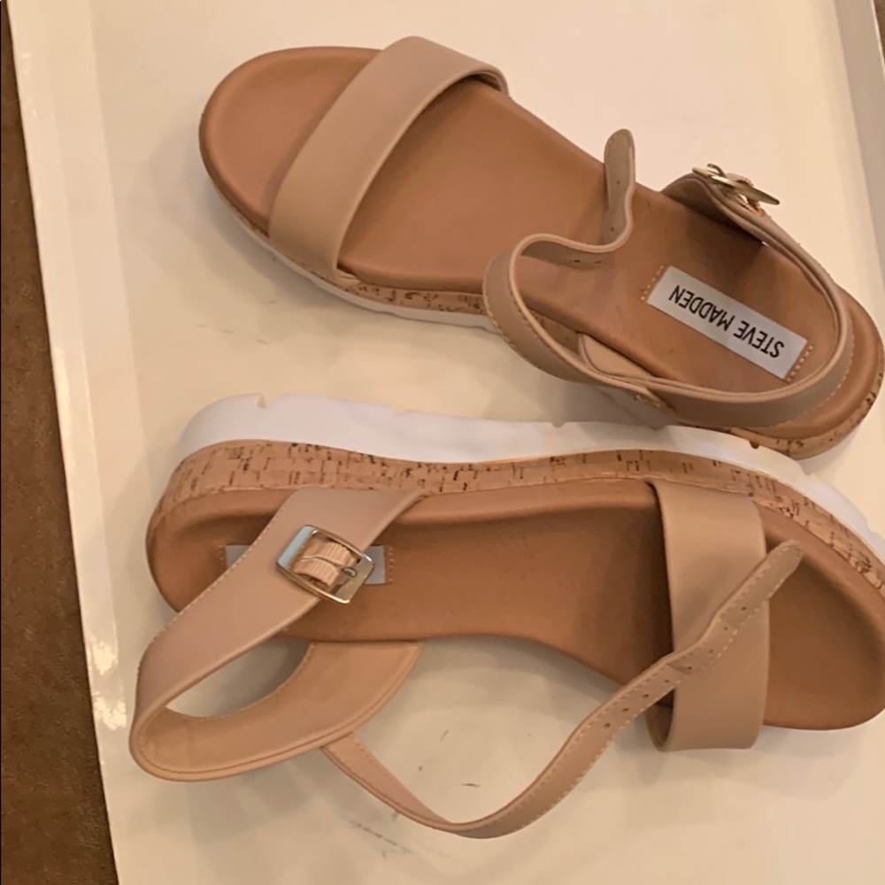 Steve Madden sandals